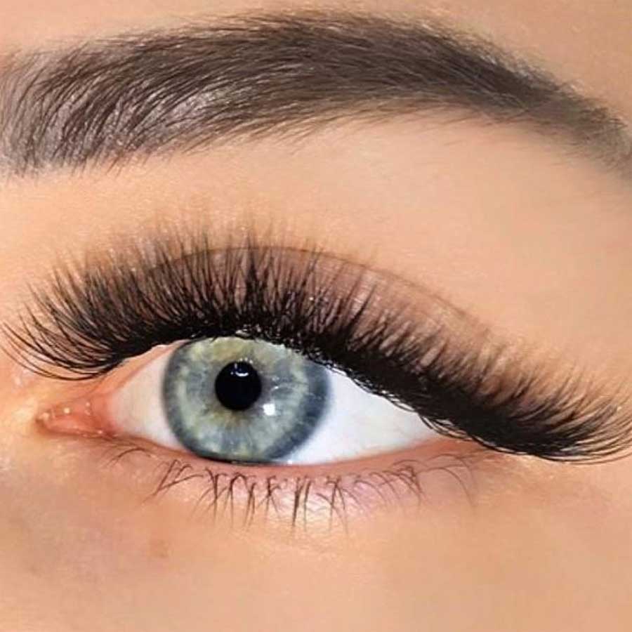Cat eye eyelash extensions