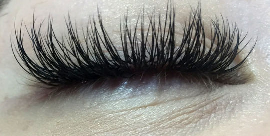 Mink eyelash extensions