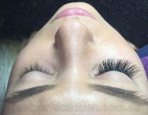 Russian Eyelash extensions before after
