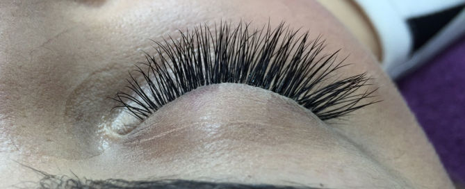 Classic eyelash extensions Melbourne