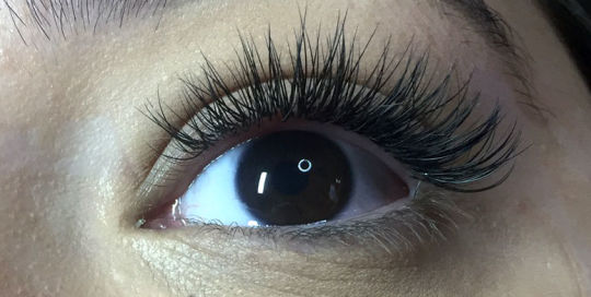 Classic eyelash extensions Melbourne