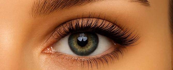 what are classic lashes